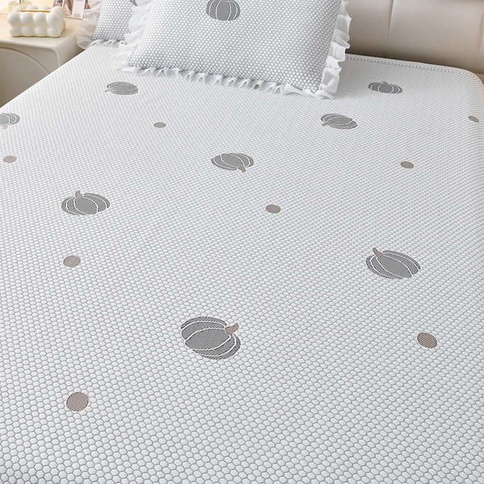 91家纺网 家纺一手货源 找家纺 优家居工厂店 A类2026夏季冰丝席裙款豆豆凉席三件套刺绣花边蕾丝花边床裙可机洗水洗 盛夏-南瓜青