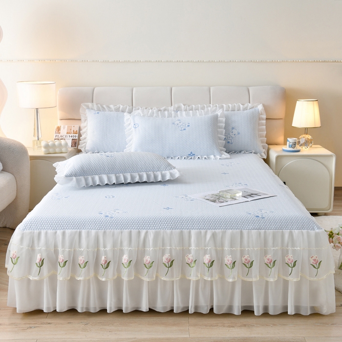 91家纺网 家纺一手货源 找家纺 优家居工厂店 A类2026夏季冰丝席裙款豆豆凉席三件套刺绣花边蕾丝花边床裙可机洗水洗 盛夏-小熊