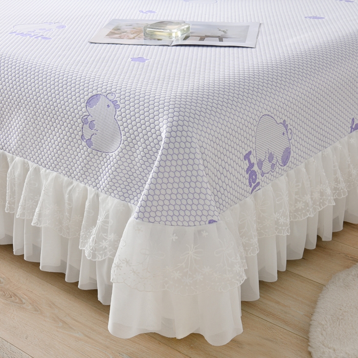 91家纺网 家纺一手货源 找家纺 优家居工厂店 A类2026新款凉感豆豆提花凉席床裙款床盖三件套高档蕾丝花边可机洗水洗 盛夏-卡皮