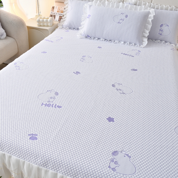 91家纺网 家纺一手货源 找家纺 优家居工厂店 A类2026新款凉感豆豆提花凉席床裙款床盖三件套高档蕾丝花边可机洗水洗 盛夏-卡皮