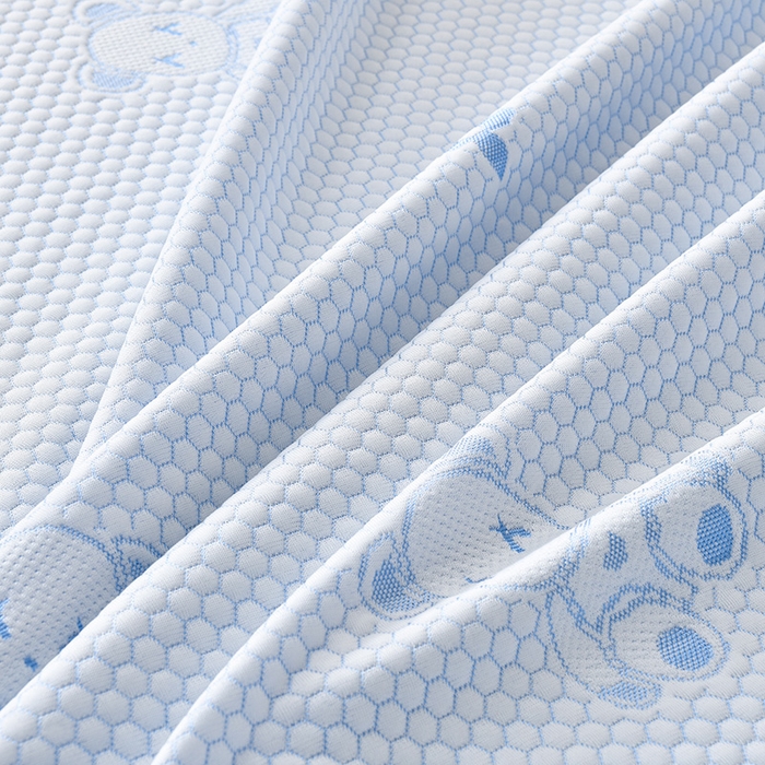 91家纺网 家纺一手货源 找家纺 优家居工厂店 A类2026新款凉感豆豆提花凉席床裙款床盖三件套高档蕾丝花边可机洗水洗 盛夏-小熊