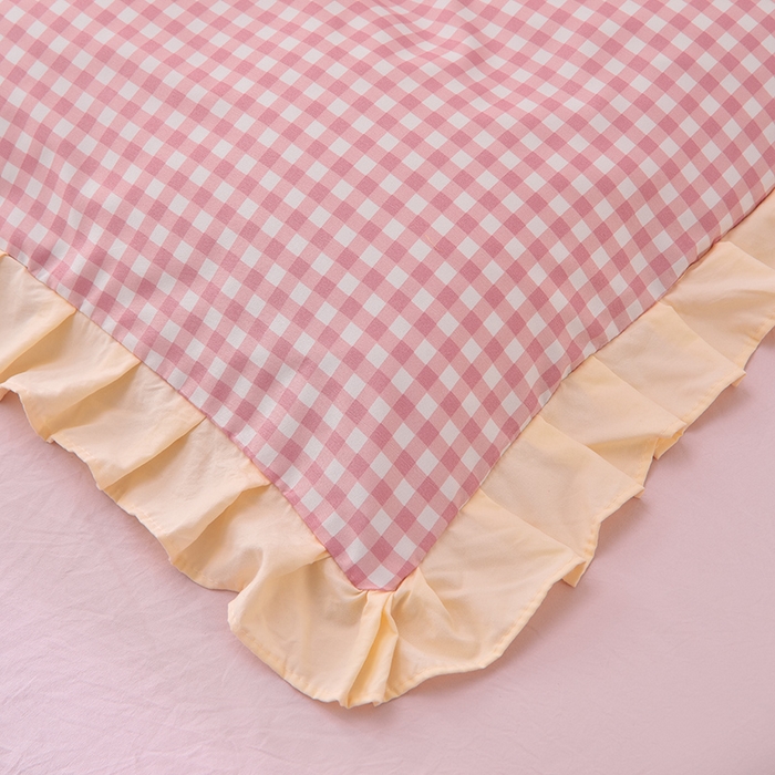 91家纺网 家纺一手货源 找家纺 优家居工厂店 2026新款A类超柔舒适水洗棉韩式花边四件套小清新格子纯色学生三件套 奶油-粉