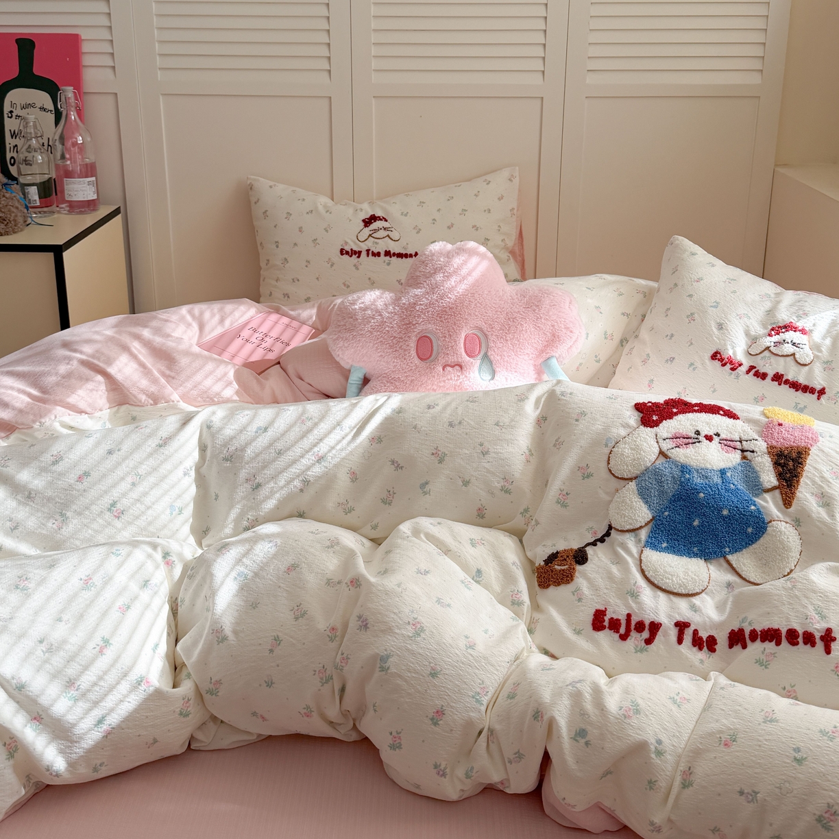 91家纺网 家纺一手货源 找家纺 美乐迪家纺 2026新款云感双层纱毛巾绣四件套（会员-2） 冰淇淋小兔