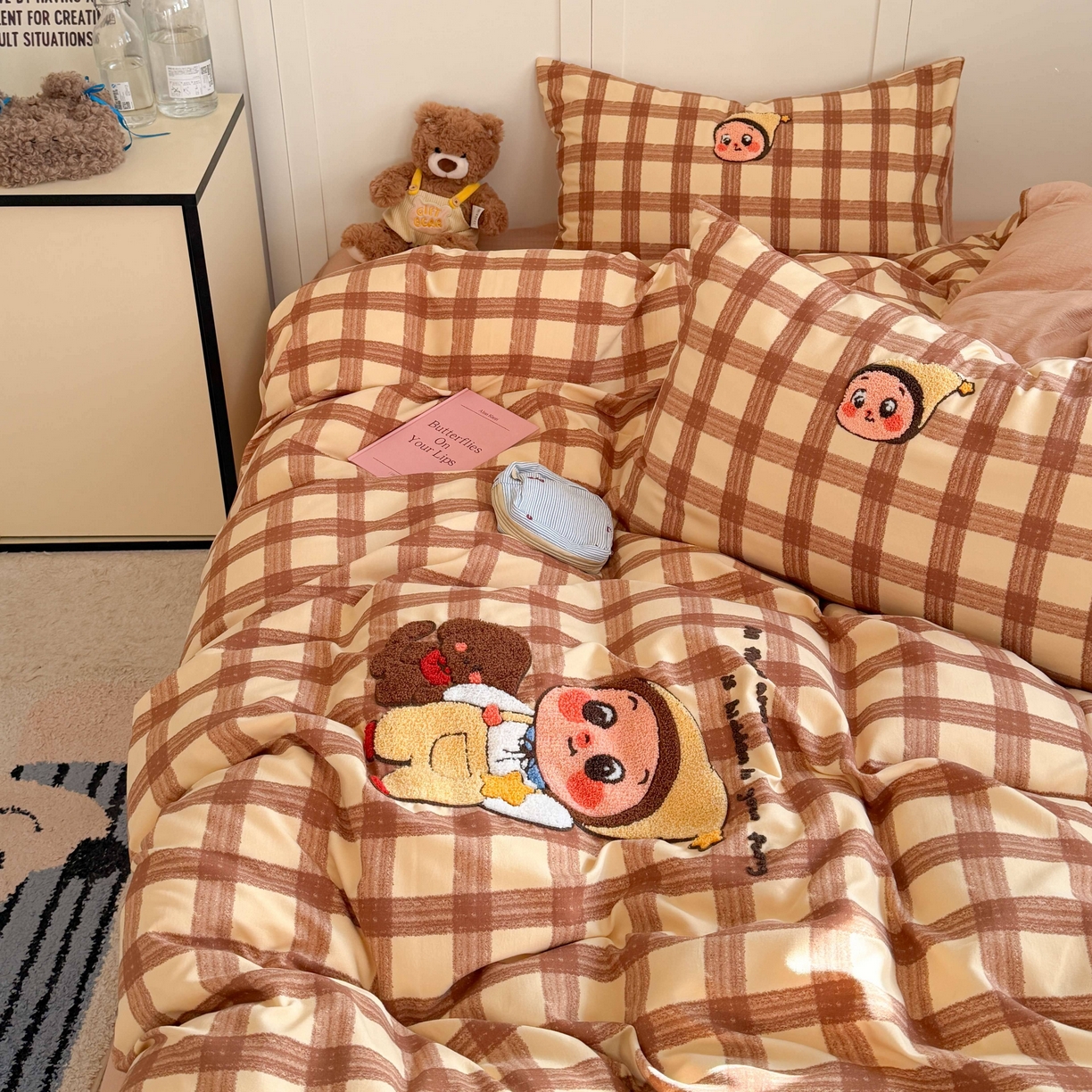 91家纺网 家纺一手货源 找家纺 美乐迪家纺 2026新款云感双层纱毛巾绣四件套（会员-2） 小星人