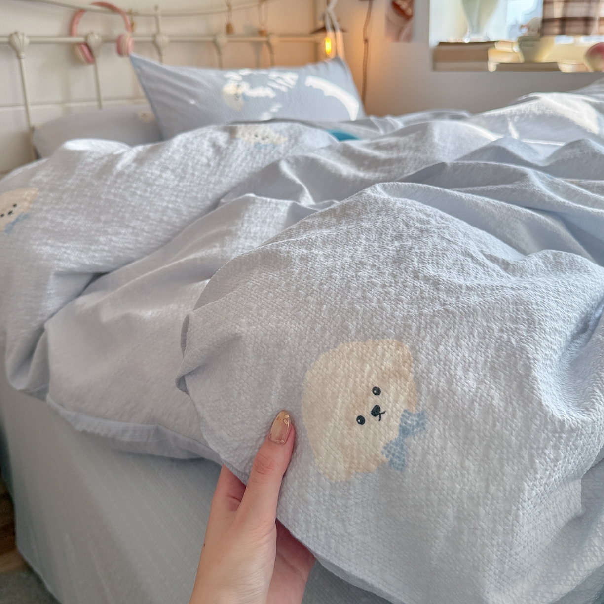 初念 2026新款A类高品质110克超柔泡芙纱四件套 蓝领结狗