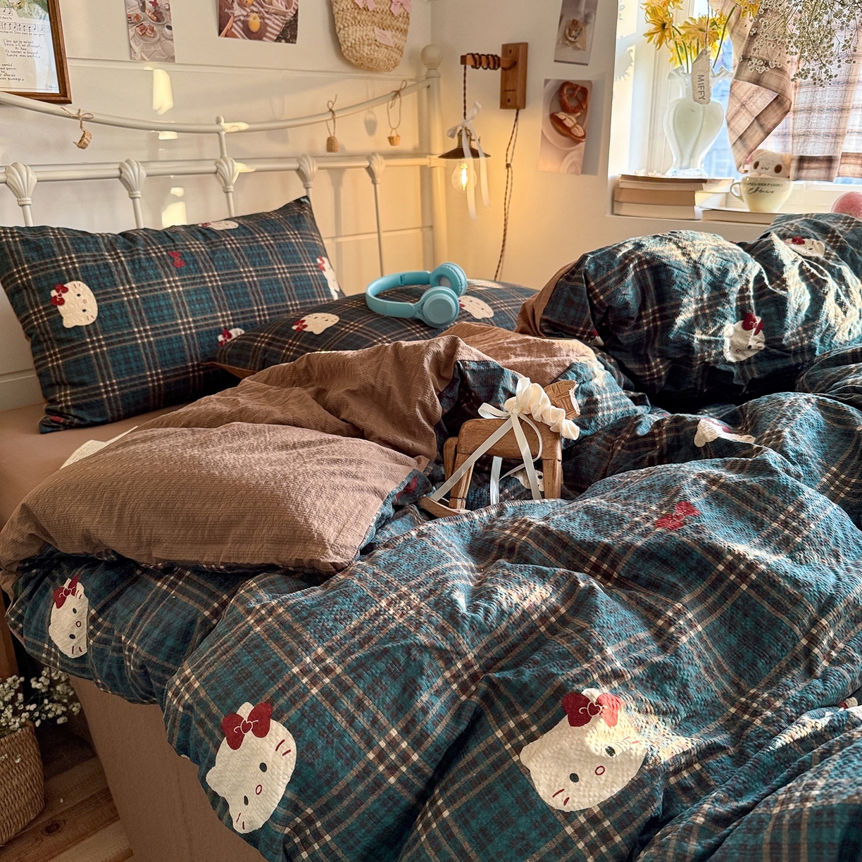 91家纺网 家纺一手货源 找家纺 初念 2026新款A类高品质110克超柔泡芙纱四件套 绿格小猫