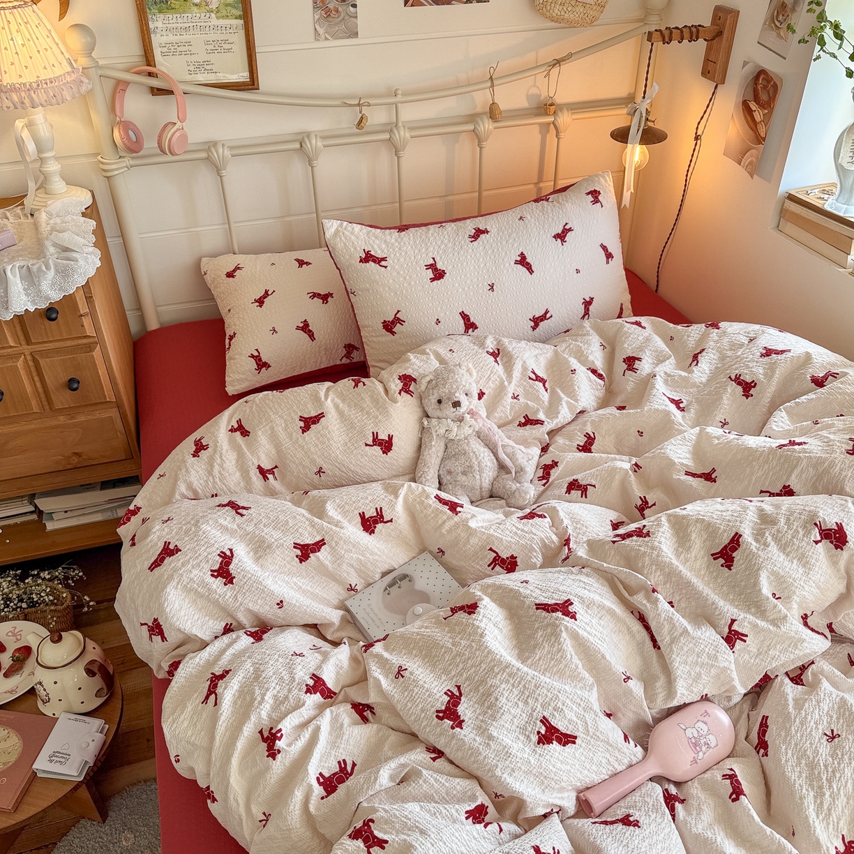 91家纺网 家纺一手货源 找家纺 初念 2026新款A类高品质110克超柔泡芙纱四件套 马上有钱