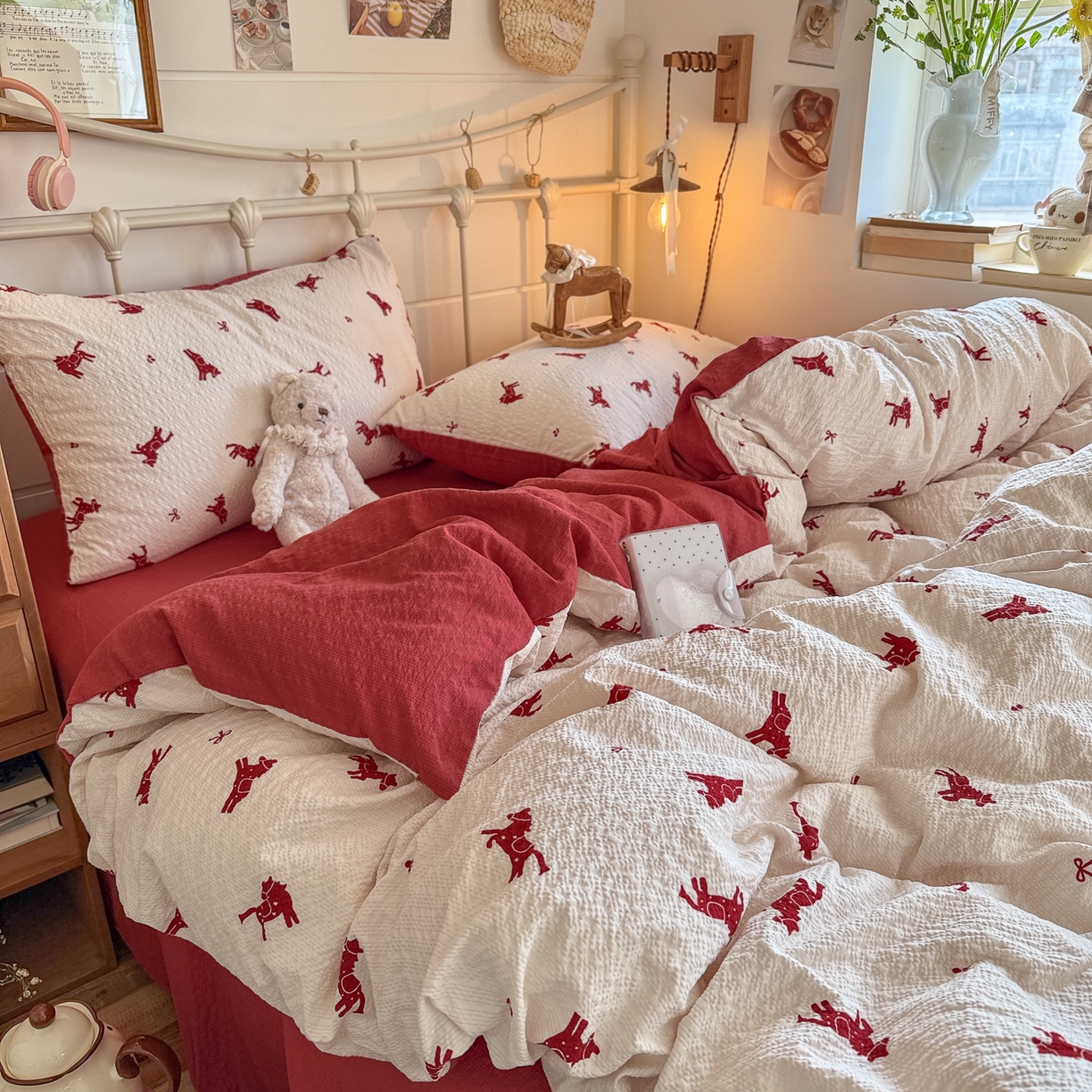 91家纺网 家纺一手货源 找家纺 初念 2026新款A类高品质110克超柔泡芙纱四件套 马上有钱