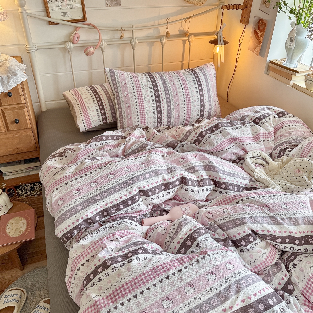 91家纺网 家纺一手货源 找家纺 初念 2026新款A类高品质110克超柔泡芙纱四件套 猫咪集