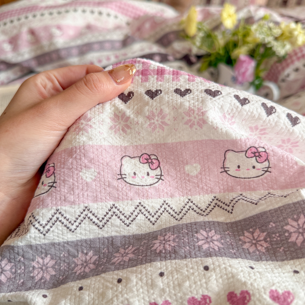 91家纺网 家纺一手货源 找家纺 初念 2026新款A类高品质110克超柔泡芙纱四件套 猫咪集