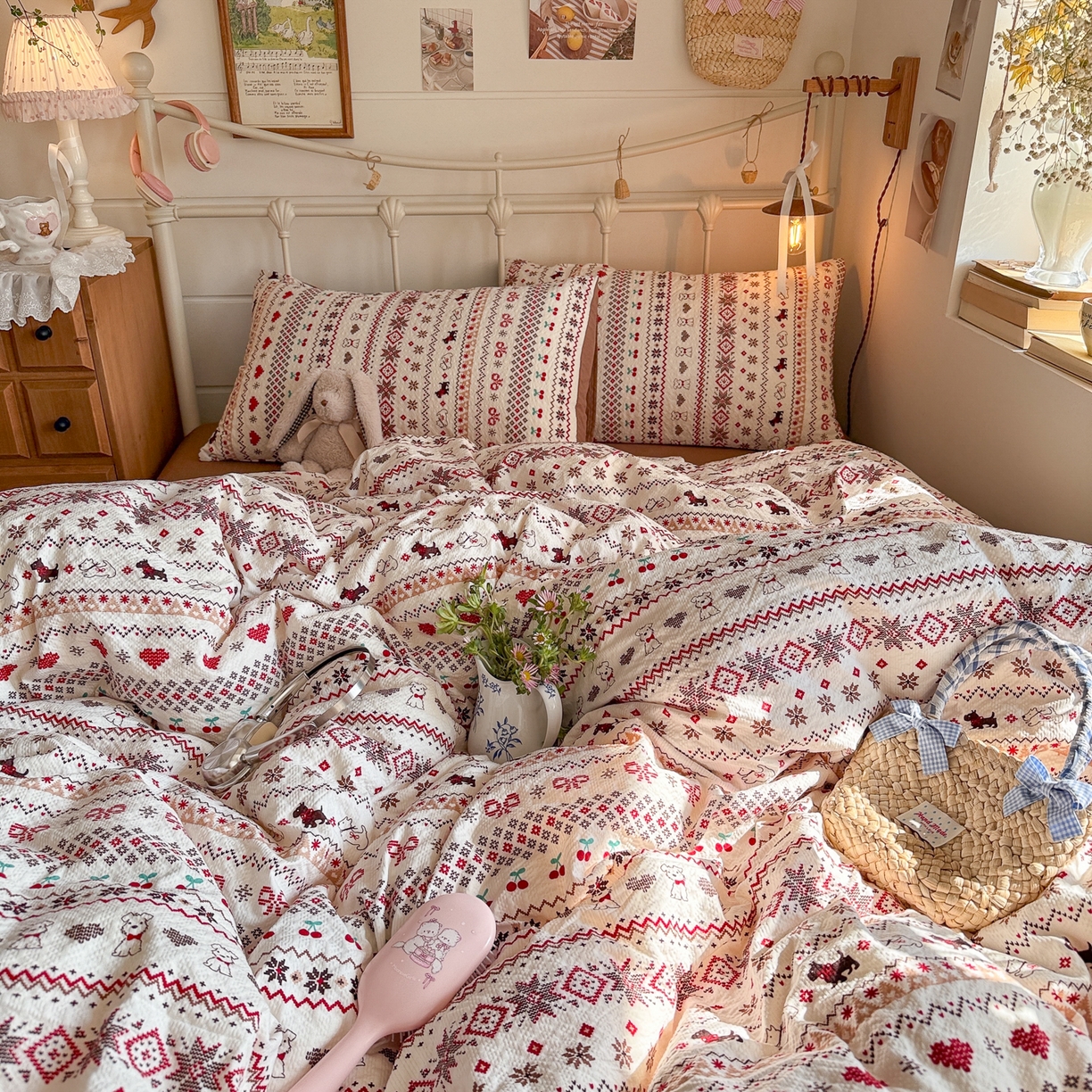 91家纺网 家纺一手货源 找家纺 初念 2026新款A类高品质110克超柔泡芙纱四件套 萌物条条