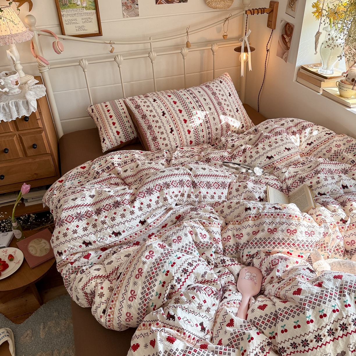 91家纺网 家纺一手货源 找家纺 初念 2026新款A类高品质110克超柔泡芙纱四件套 萌物条条