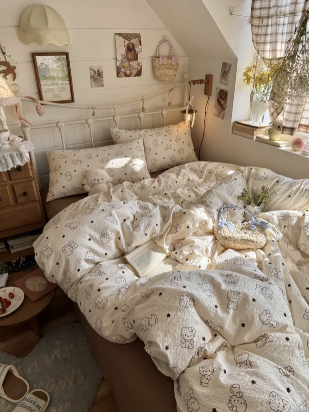 91家纺网 家纺一手货源 找家纺 初念 2026新款A类高品质110克超柔泡芙纱四件套 描线小猫