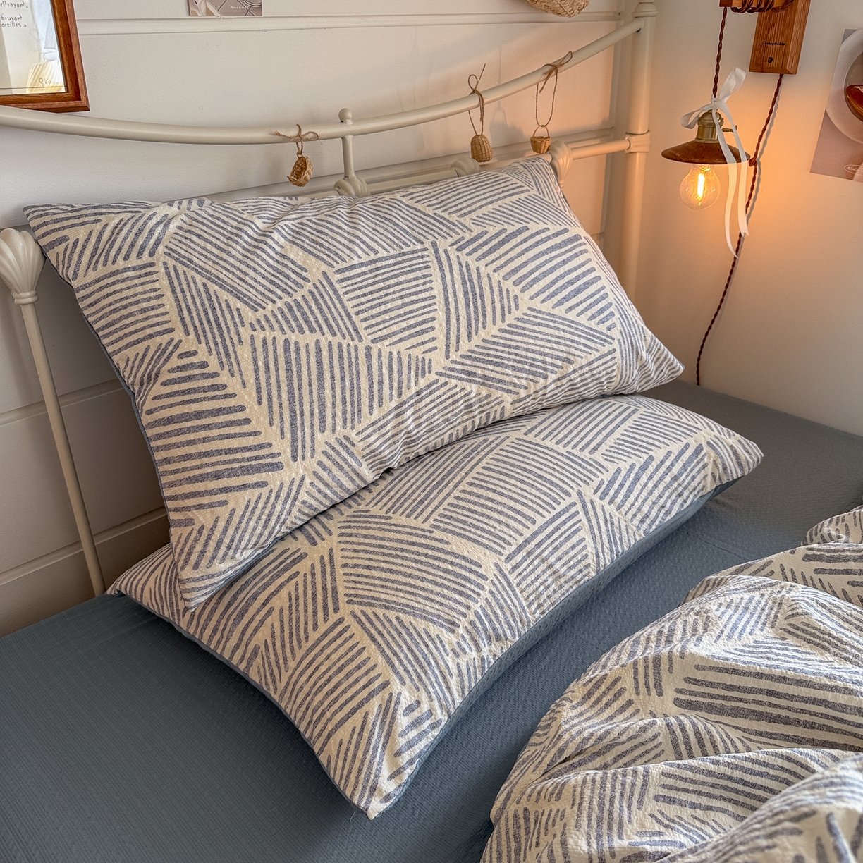 91家纺网 家纺一手货源 找家纺 初念 2026新款A类高品质110克超柔泡芙纱四件套 浅川纹