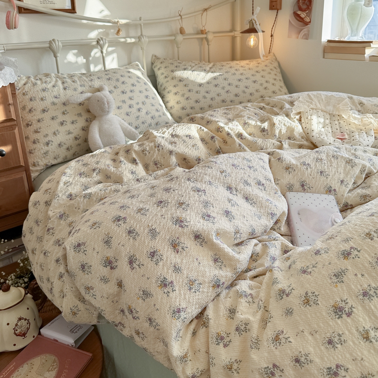 91家纺网 家纺一手货源 找家纺 初念 2026新款A类高品质110克超柔泡芙纱四件套 柔花