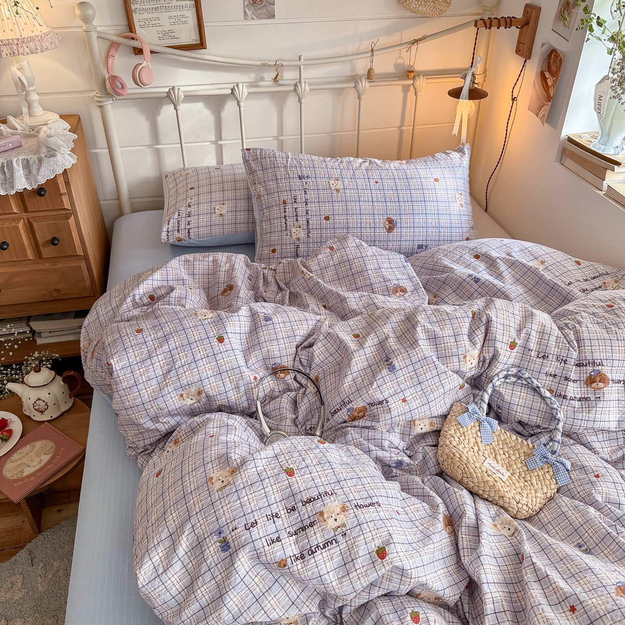 91家纺网 家纺一手货源 找家纺 初念 2026新款A类高品质110克超柔泡芙纱四件套 四季狗