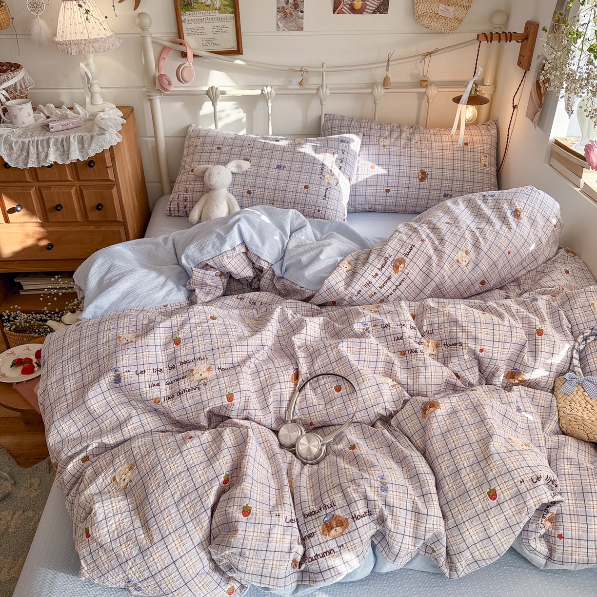 91家纺网 家纺一手货源 找家纺 初念 2026新款A类高品质110克超柔泡芙纱四件套 四季狗