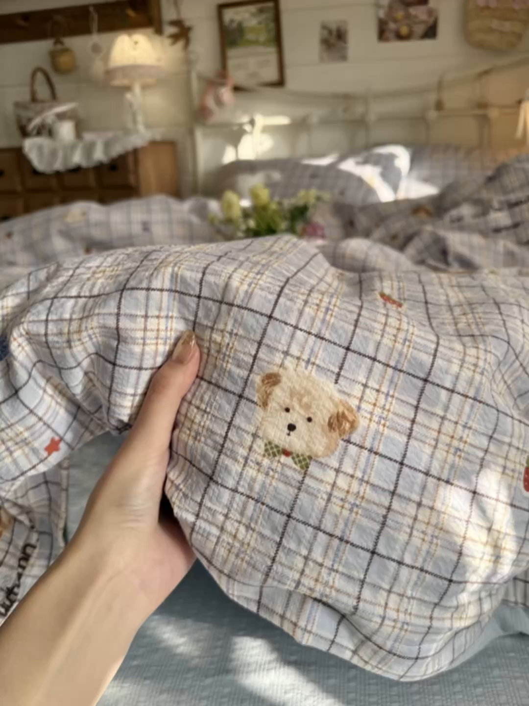 91家纺网 家纺一手货源 找家纺 初念 2026新款A类高品质110克超柔泡芙纱四件套 四季狗