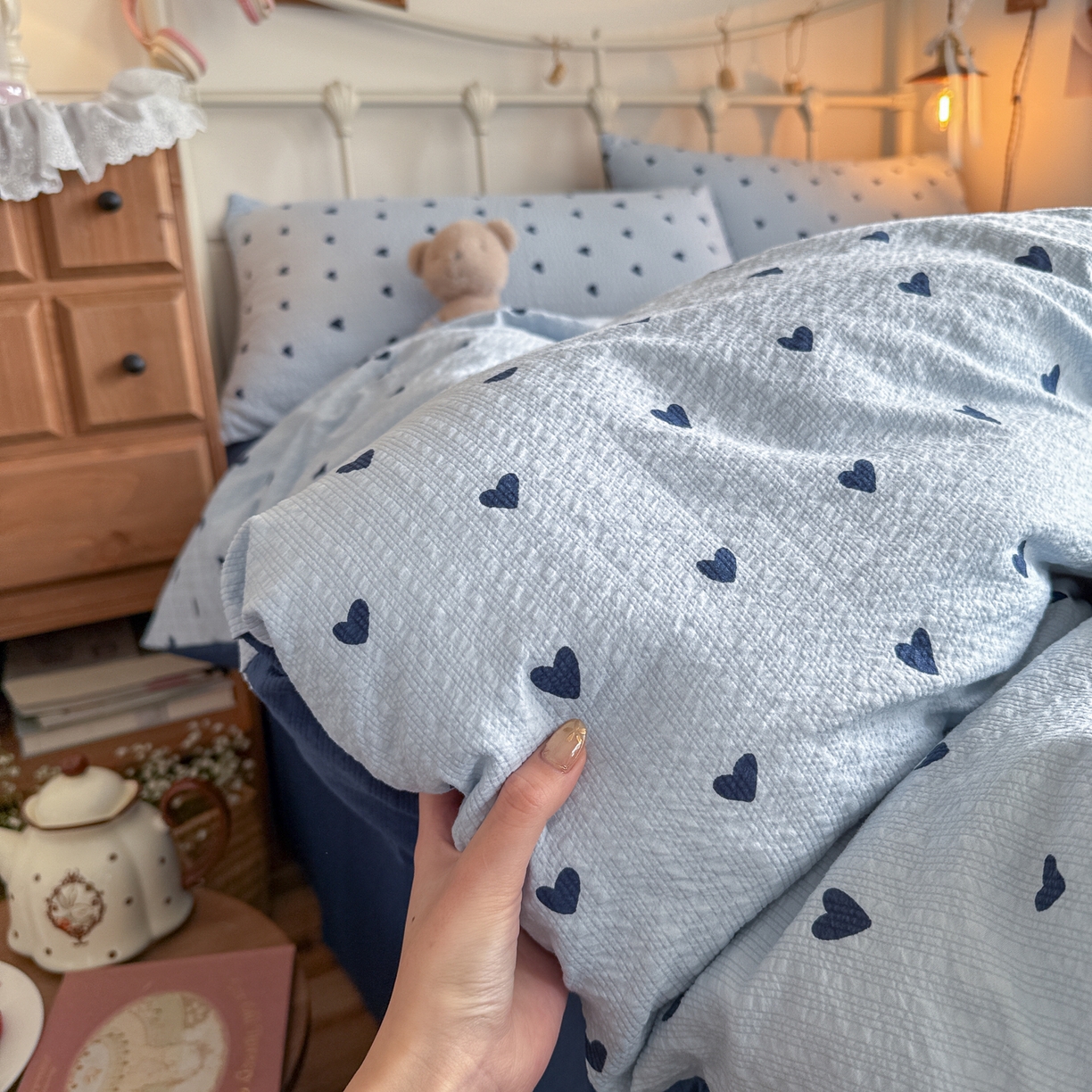 91家纺网 家纺一手货源 找家纺 初念 2026新款A类高品质110克超柔泡芙纱四件套 甜心蓝絮