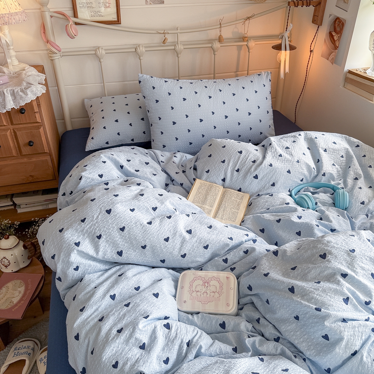 91家纺网 家纺一手货源 找家纺 初念 2026新款A类高品质110克超柔泡芙纱四件套 甜心蓝絮