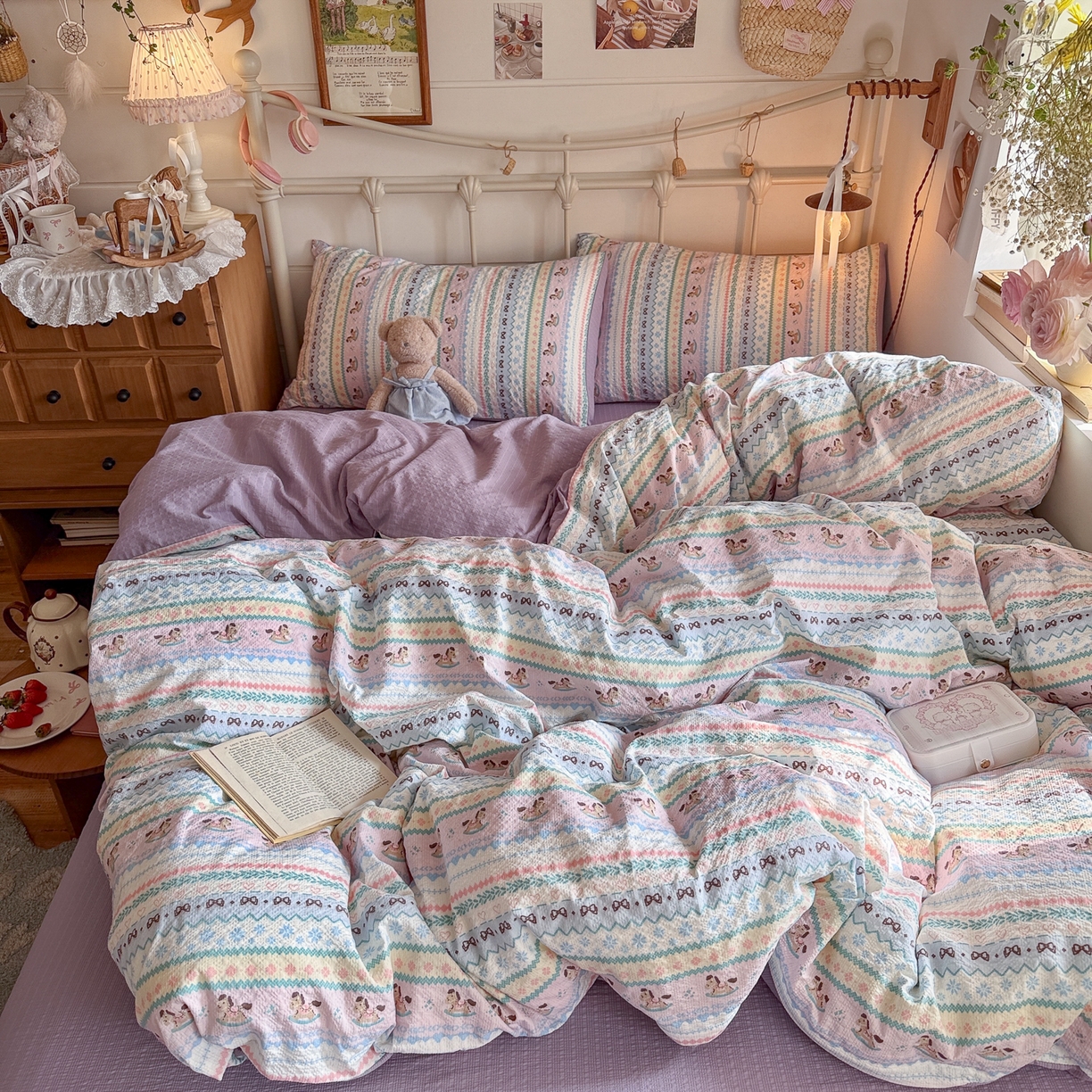 91家纺网 家纺一手货源 找家纺 初念 2026新款A类高品质110克超柔泡芙纱四件套 甜心木马卷