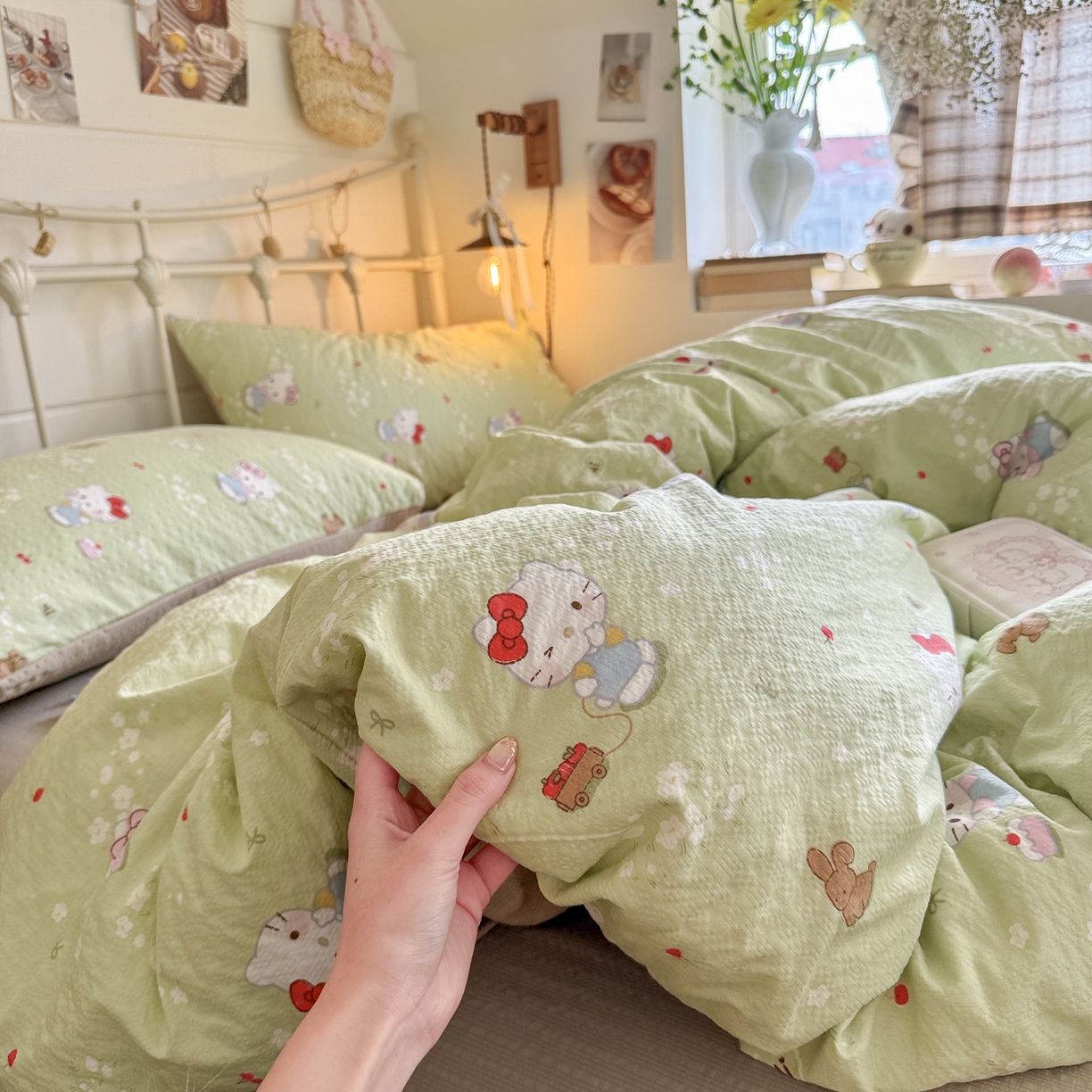 91家纺网 家纺一手货源 找家纺 初念 2026新款A类高品质110克超柔泡芙纱四件套 小猫拉车