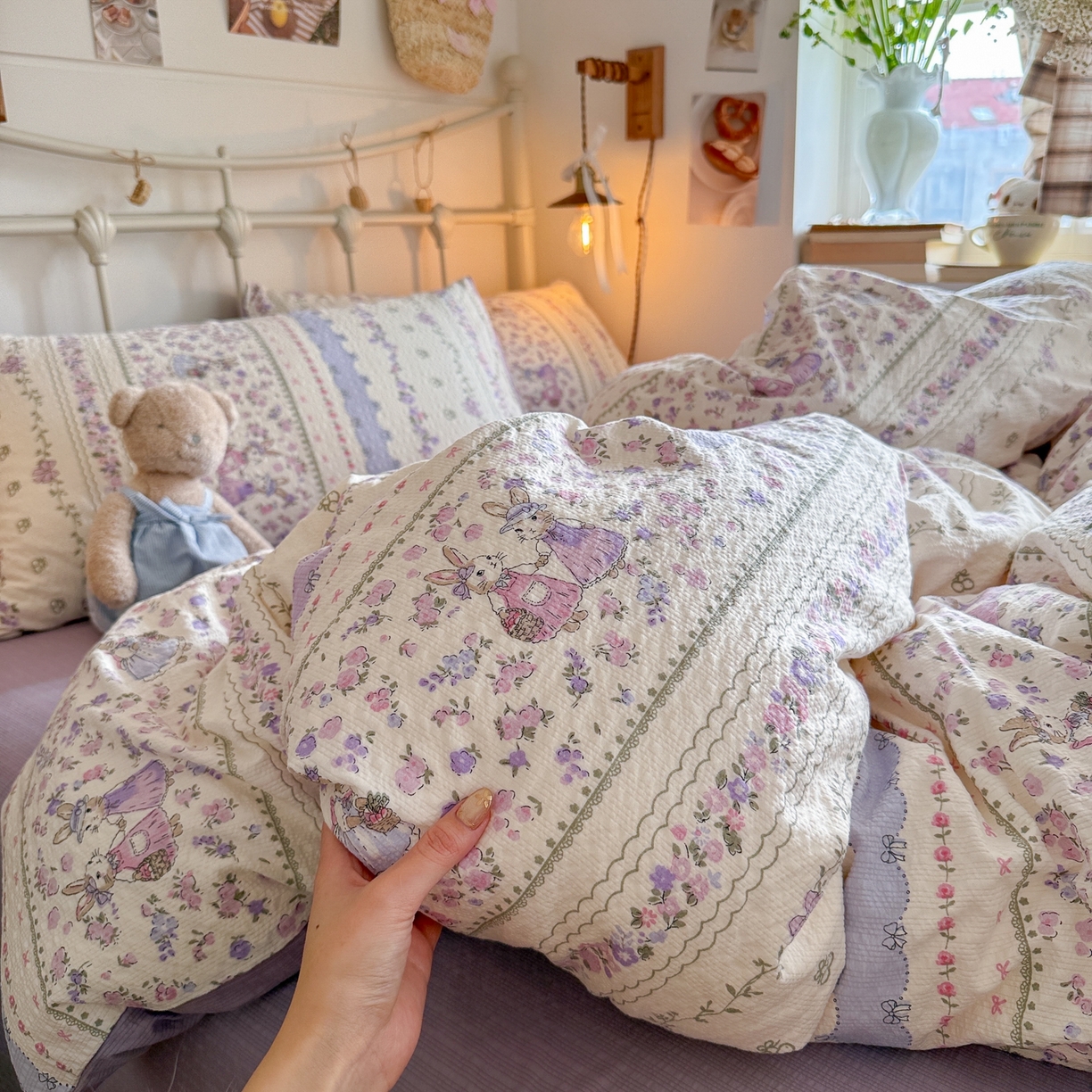 91家纺网 家纺一手货源 找家纺 初念 2026新款A类高品质110克超柔泡芙纱四件套 小兔裙边