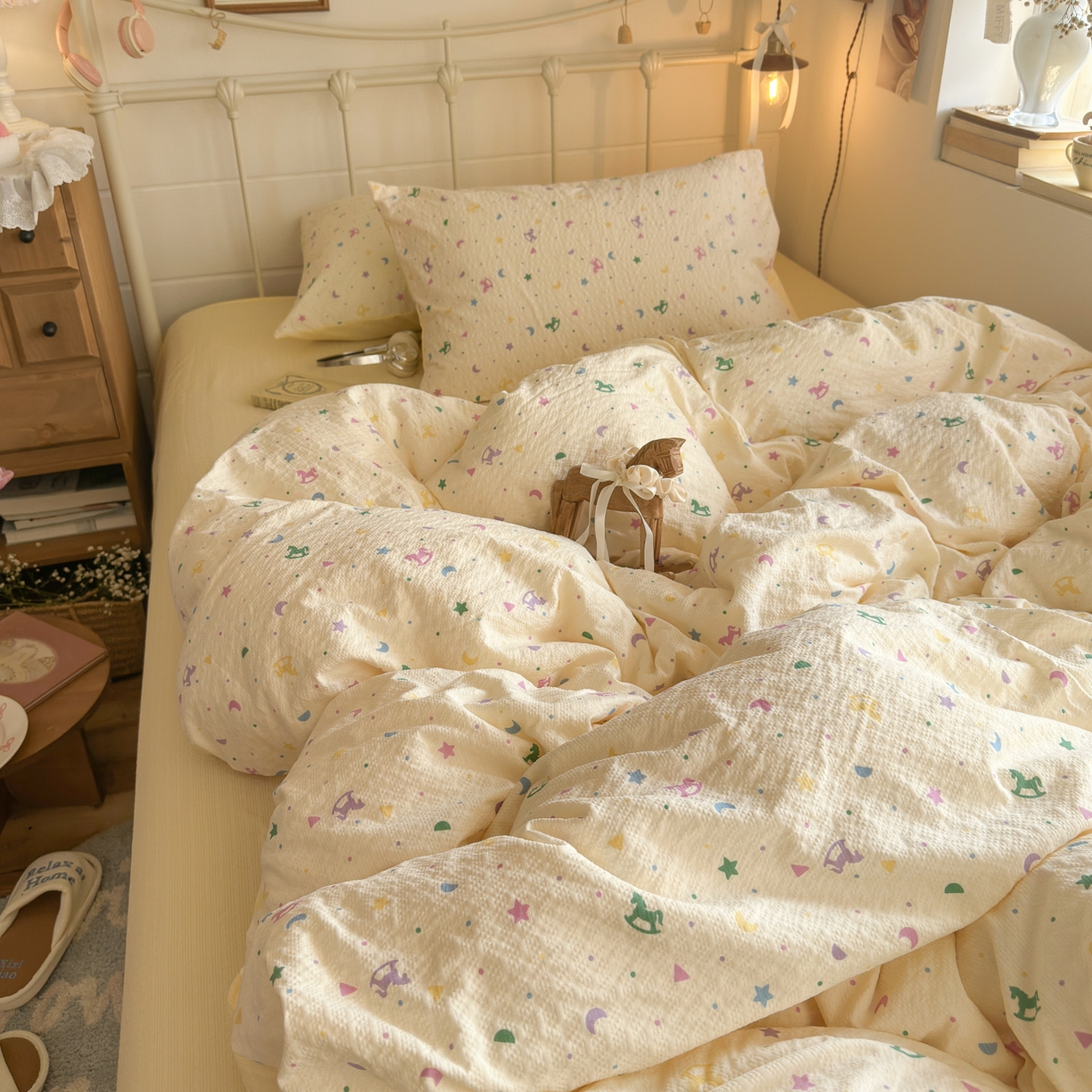 91家纺网 家纺一手货源 找家纺 初念 2026新款A类高品质110克超柔泡芙纱四件套 摇摇木马