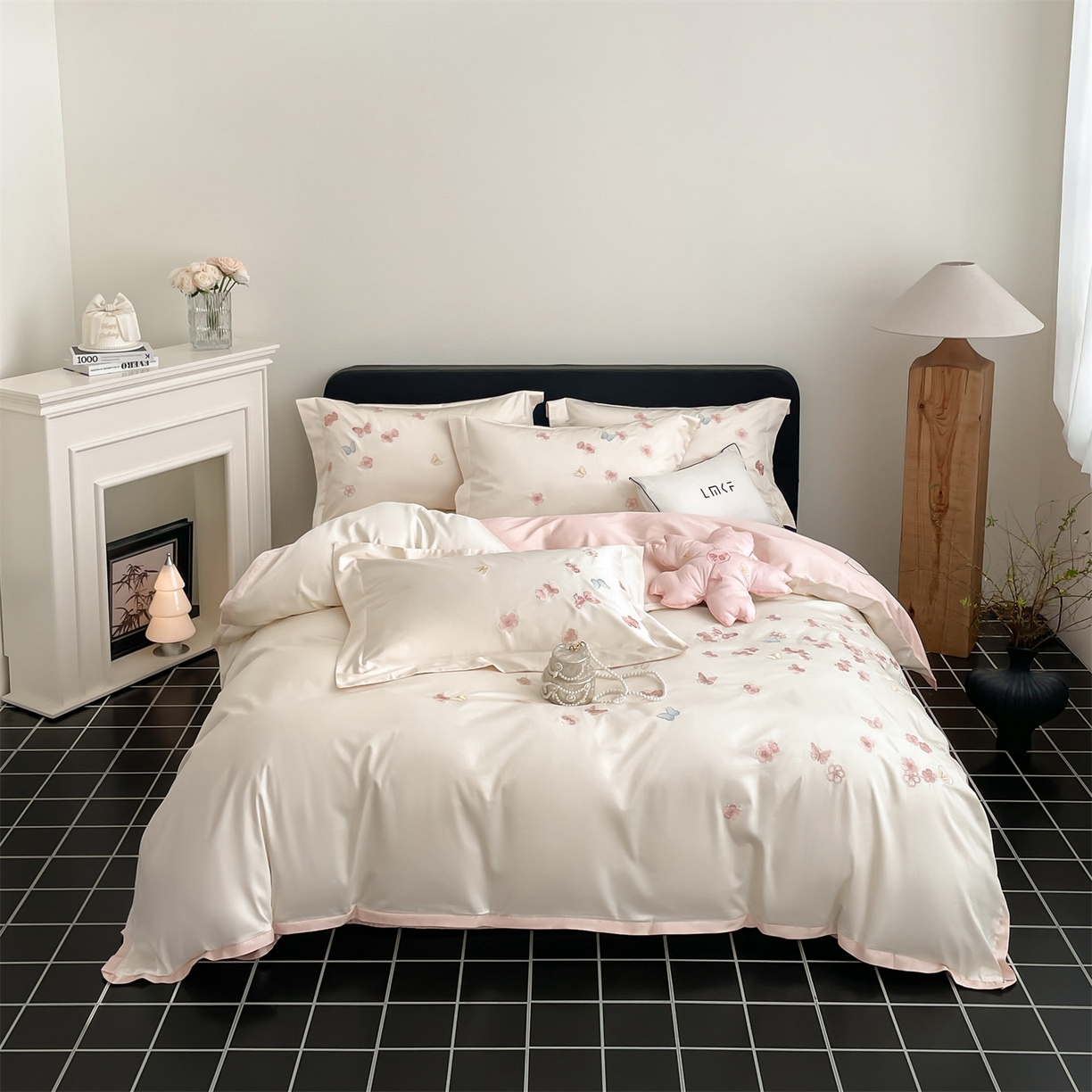 91家纺网 家纺一手货源 找家纺 （总）蓝米卡夫 2026春季新款-100S长绒棉贡缎刺绣系列四件套-繁花福语（礼盒）