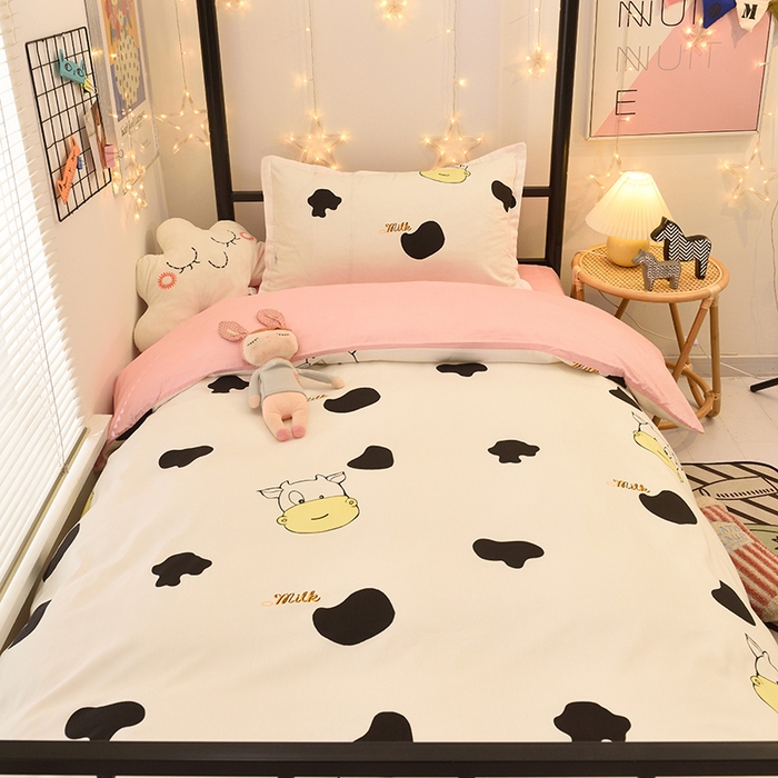 91家纺网 家纺一手货源 找家纺 朵希曼 2026新款全棉13372学生三件套系列 爱的萌牛