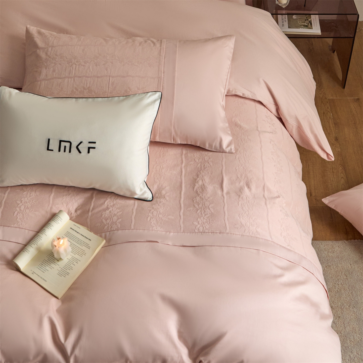 91家纺网 家纺一手货源 找家纺 蓝米卡夫 2026春季新款-100S全棉亮面提花贡缎长绒棉拼接款（礼盒） 浪漫情缘-唯美粉