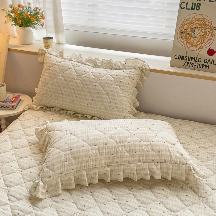 91家纺网 家纺一手货源 找家纺 优家居 2026新款精仿棉床裙四件套水洗棉韩版公主风花边床裙单被套直播外贸定制 北岛之恋