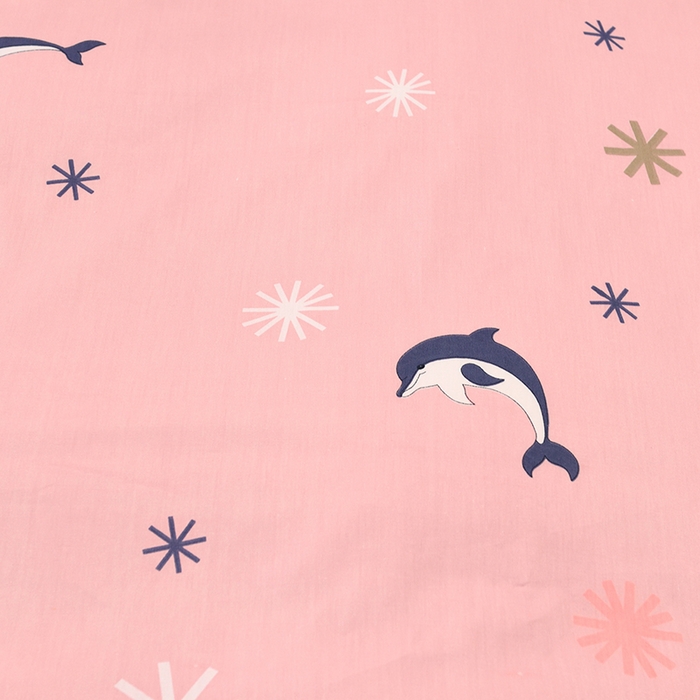 91家纺网 家纺一手货源 找家纺 朵希曼 2026新款全棉13372学生三件套系列 海豚-粉