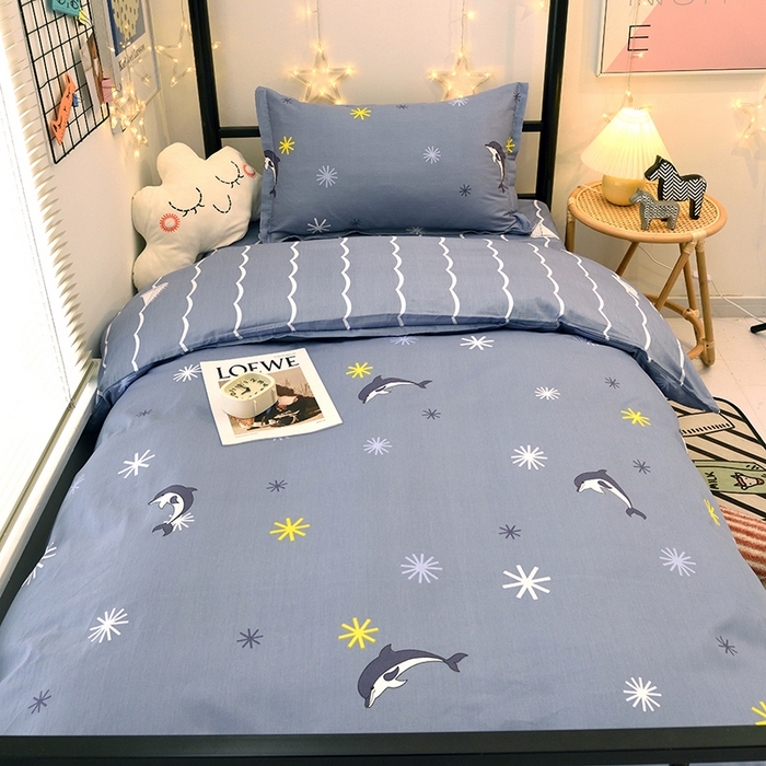 91家纺网 家纺一手货源 找家纺 朵希曼 2026新款全棉13372学生三件套系列 海豚-蓝