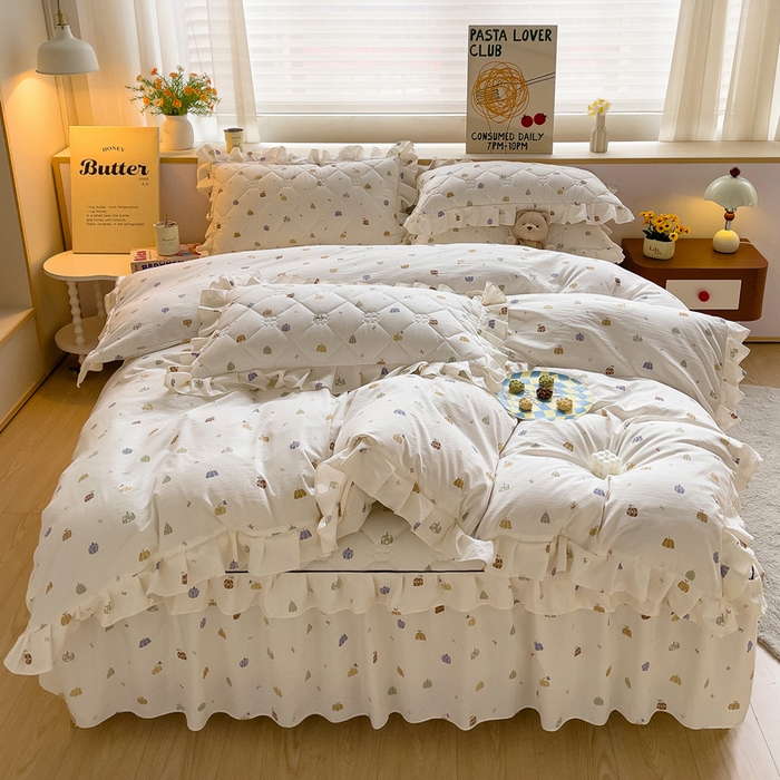 91家纺网 家纺一手货源 找家纺 优家居 2026新款精仿棉夹棉床裙四件套水洗棉韩版公主风花边床裙被套直播外贸定制 贝贝南瓜