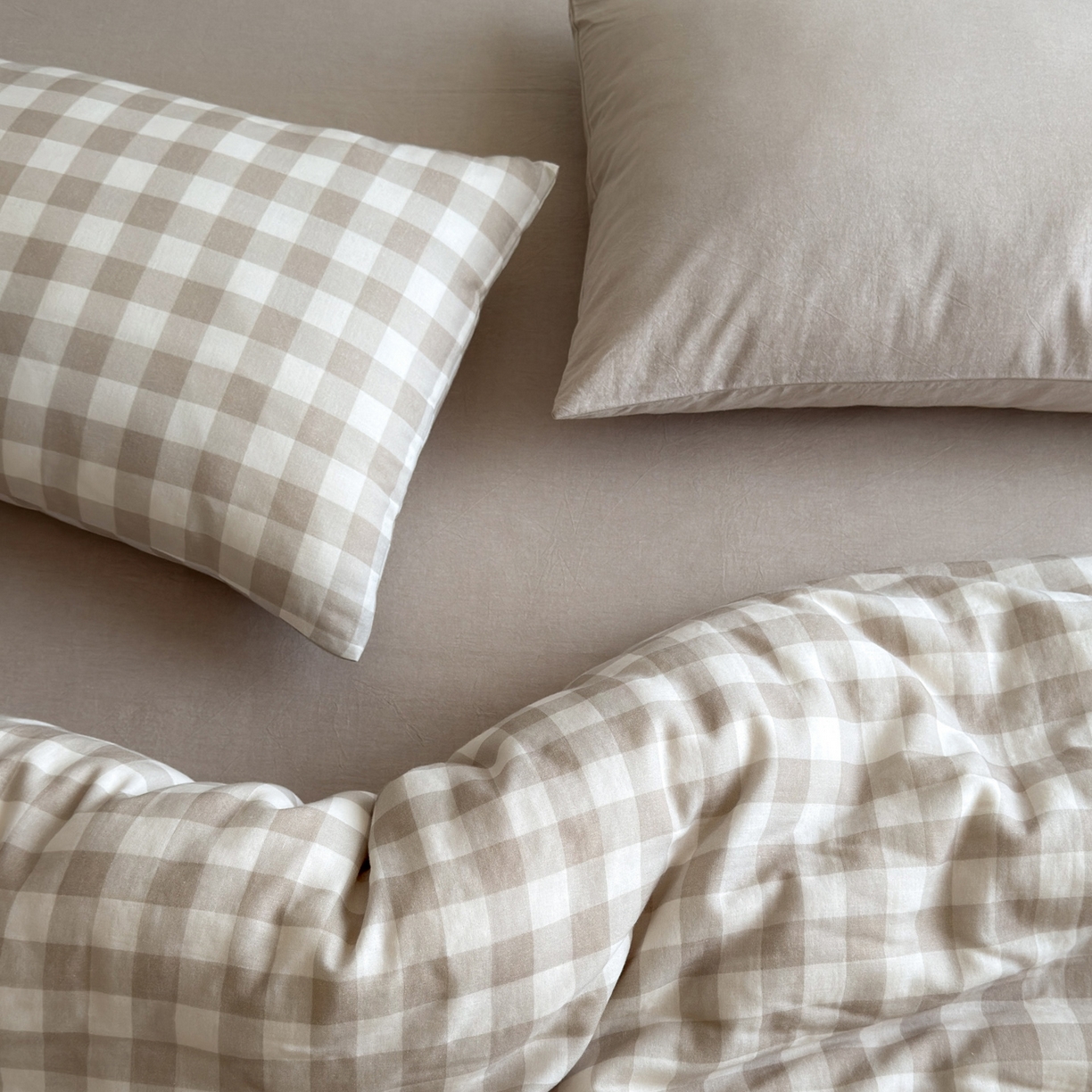 91家纺网 家纺一手货源 找家纺 （总）玖弘家居 2026新款全棉双层纱格子四件套（默认格子枕套）