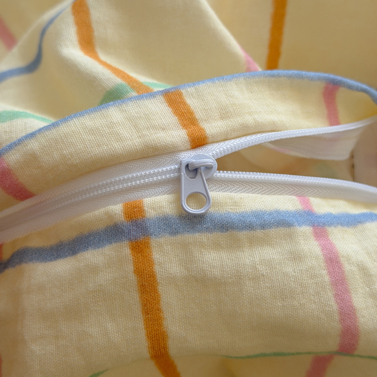 91家纺网 家纺一手货源 找家纺 玖弘家居 2026新款全棉双层纱格子四件套（默认格子枕套） 糖芯线