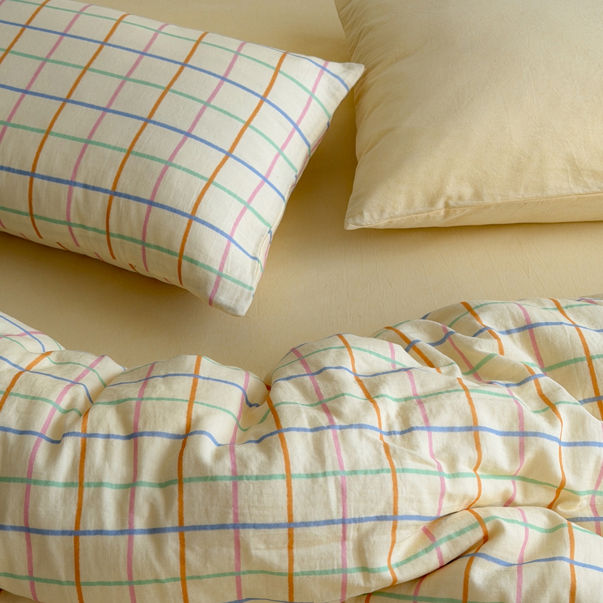 91家纺网 家纺一手货源 找家纺 玖弘家居 2026新款全棉双层纱格子四件套（默认格子枕套） 糖芯线