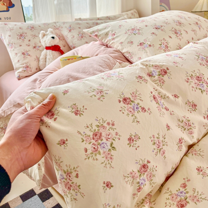 91家纺网 家纺一手货源 找家纺 斯卡诺家纺 2026新款春夏古法水洗仿棉云感纱四件套小布袋五件套 红粉佳人