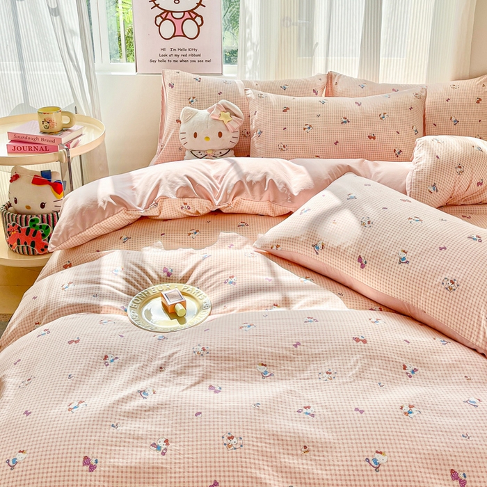 91家纺网 家纺一手货源 找家纺 斯卡诺家纺 2026新款春夏古法水洗仿棉云感纱四件套小布袋五件套 凯蒂猫