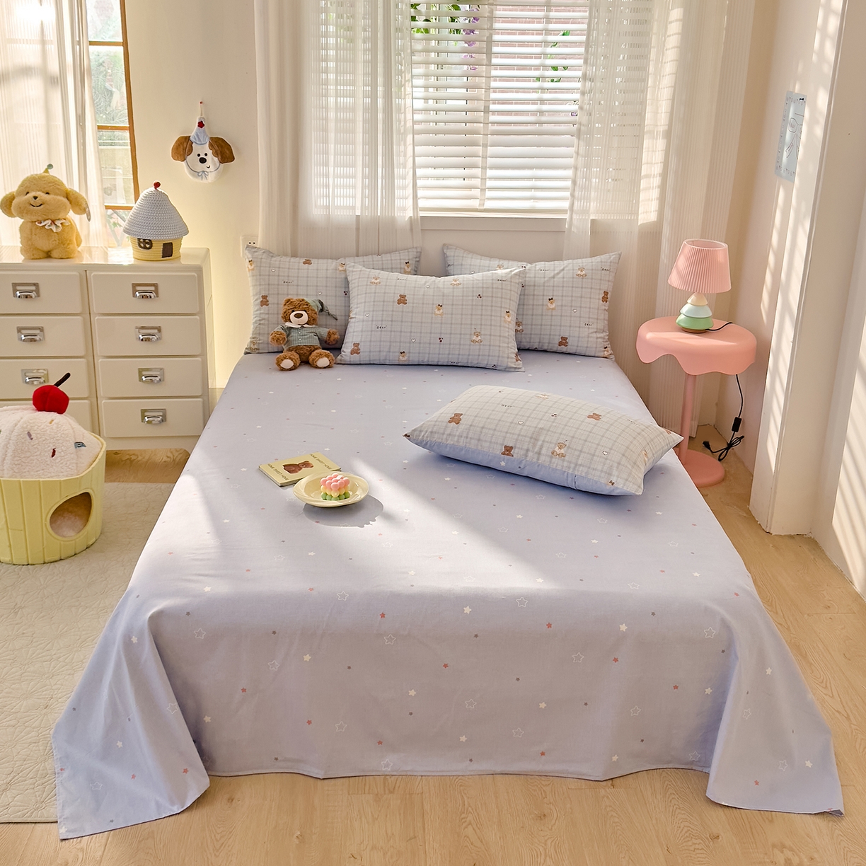 91家纺网 家纺一手货源 找家纺 DoDo 兜兜 2026春夏新款全棉纯棉可爱卡通四件套 熊抱阳光