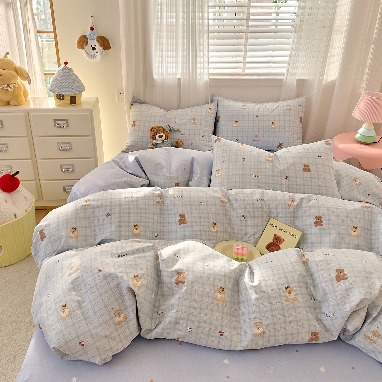 91家纺网 家纺一手货源 找家纺 DoDo 兜兜 2026春夏新款全棉纯棉可爱卡通四件套 熊抱阳光