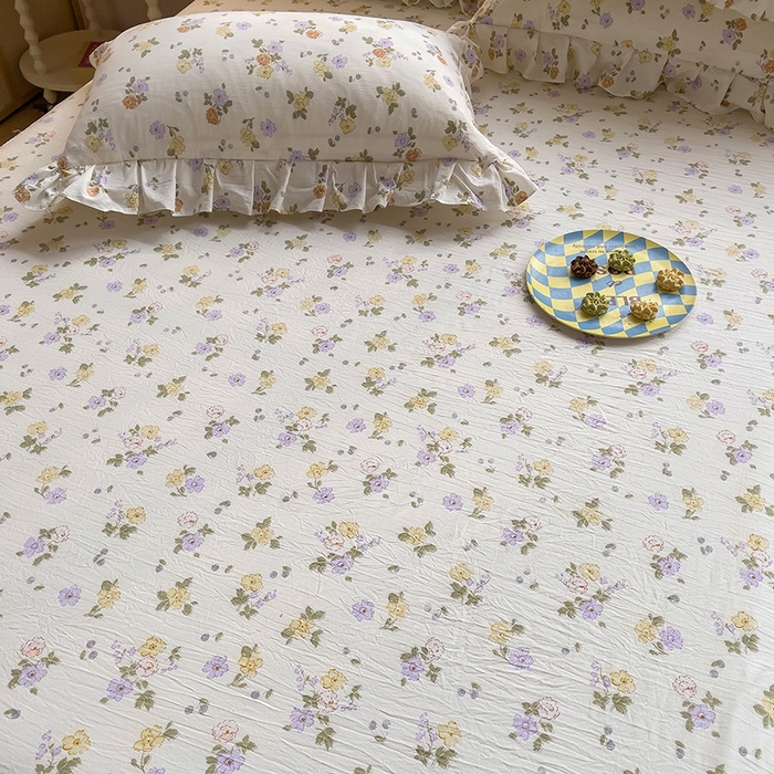 91家纺网 家纺一手货源 找家纺 优家居 2026新款精仿棉夹棉床裙三件套水洗棉韩版公主风花边床裙直播外贸定制 海芋恋