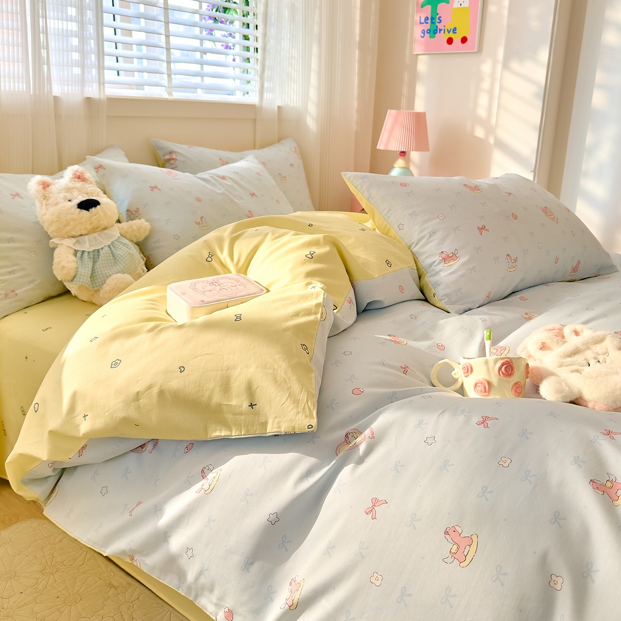 91家纺网 家纺一手货源 找家纺 DoDo 兜兜 2026春夏新款全棉纯棉可爱卡通四件套 草莓小马-蓝