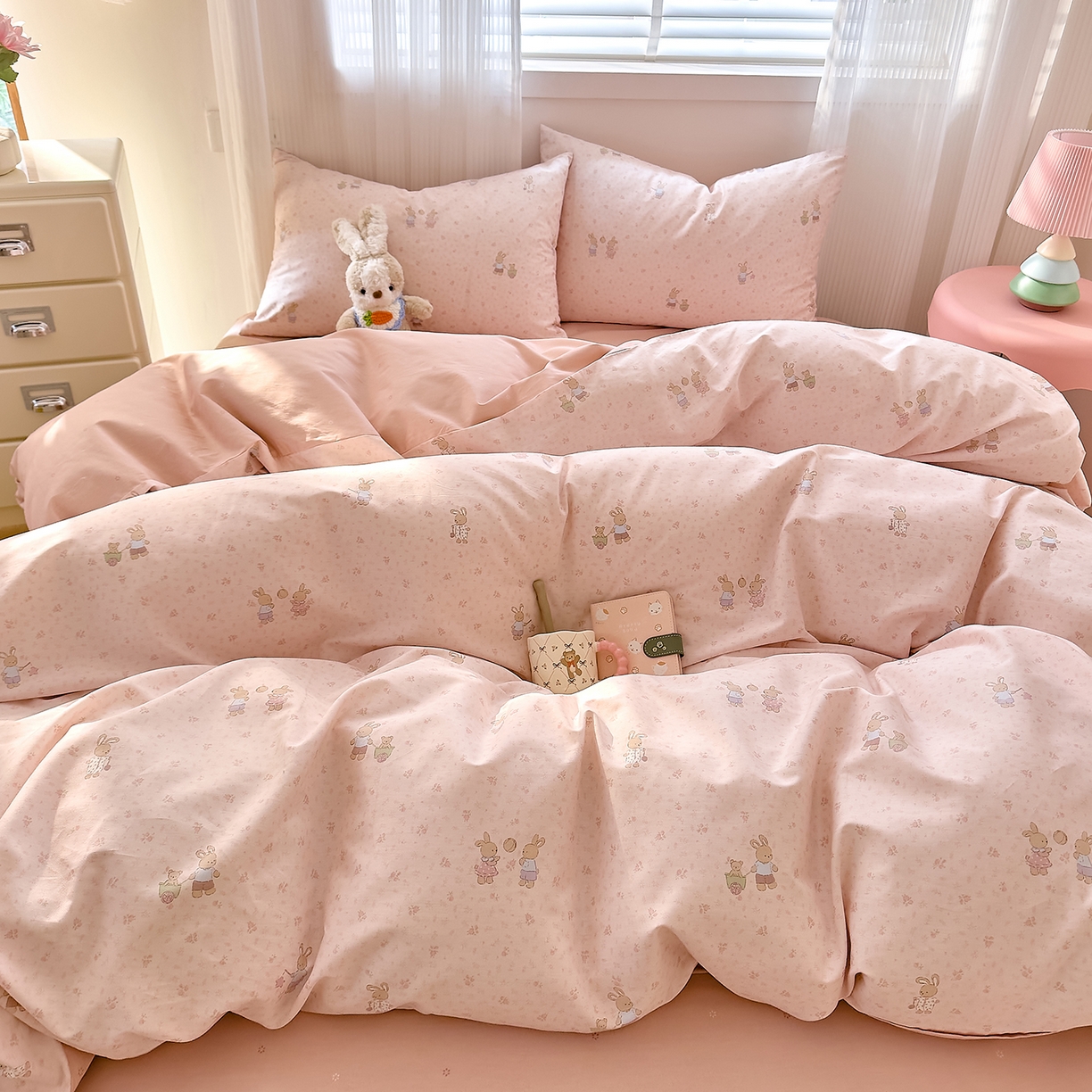 91家纺网 家纺一手货源 找家纺 DoDo 兜兜 2026春夏新款全棉纯棉可爱卡通四件套 早安跳跳兔