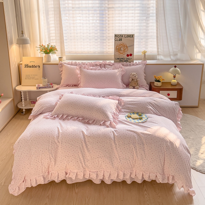 91家纺网 家纺一手货源 找家纺 优家居 2026新款精仿棉夹棉床裙三件套水洗棉韩版公主风花边床裙直播外贸定制 丝丝心动