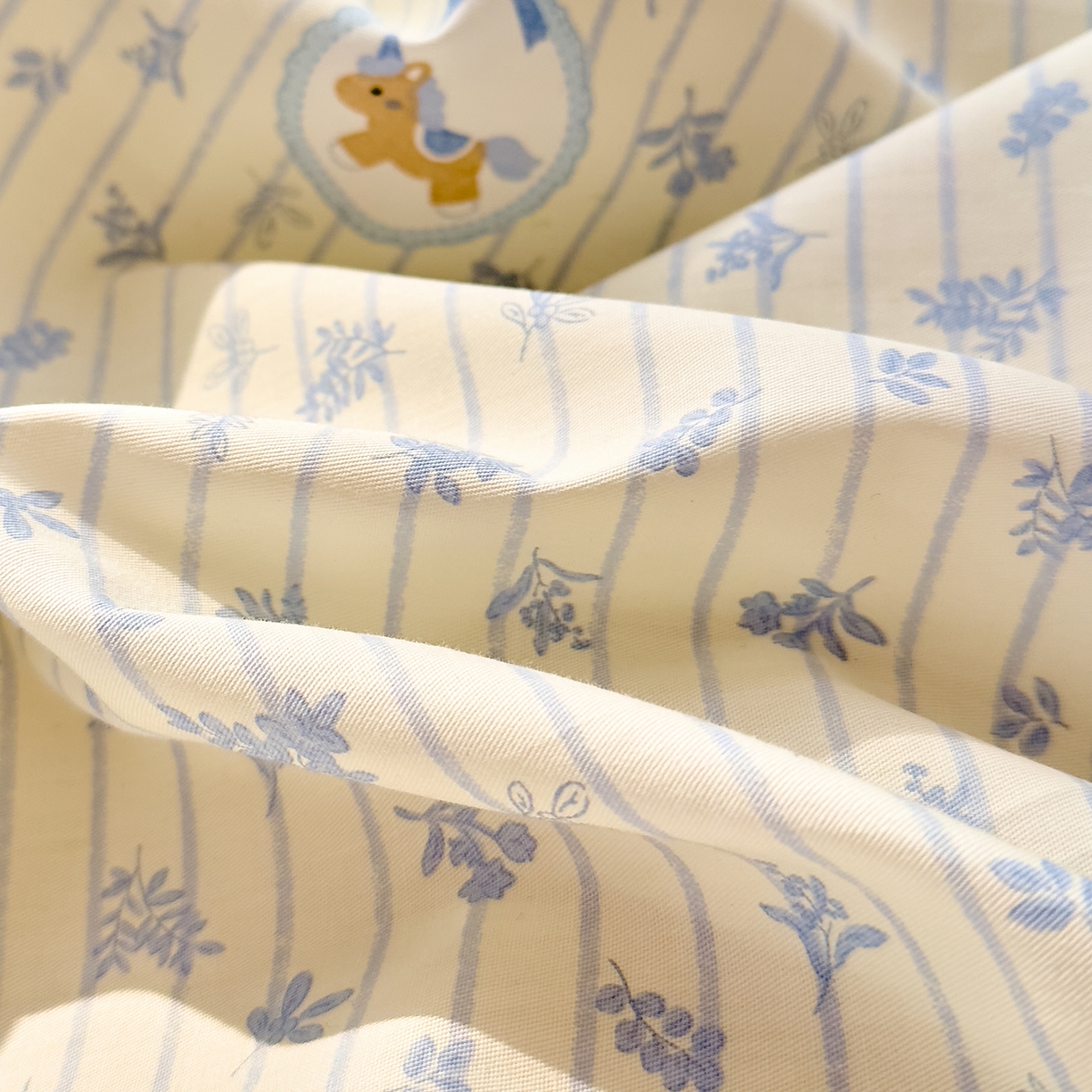 91家纺网 家纺一手货源 找家纺 DoDo 兜兜 2026年全棉纯棉可爱卡通单被套 被套单件 云朵小飞马