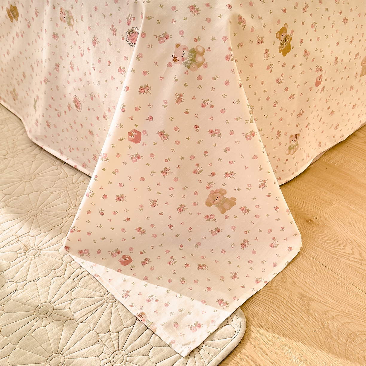 91家纺网 家纺一手货源 找家纺 DoDo 兜兜 2026年全棉纯棉可爱卡通单床单 床单单件 软软熊与欢欢狗