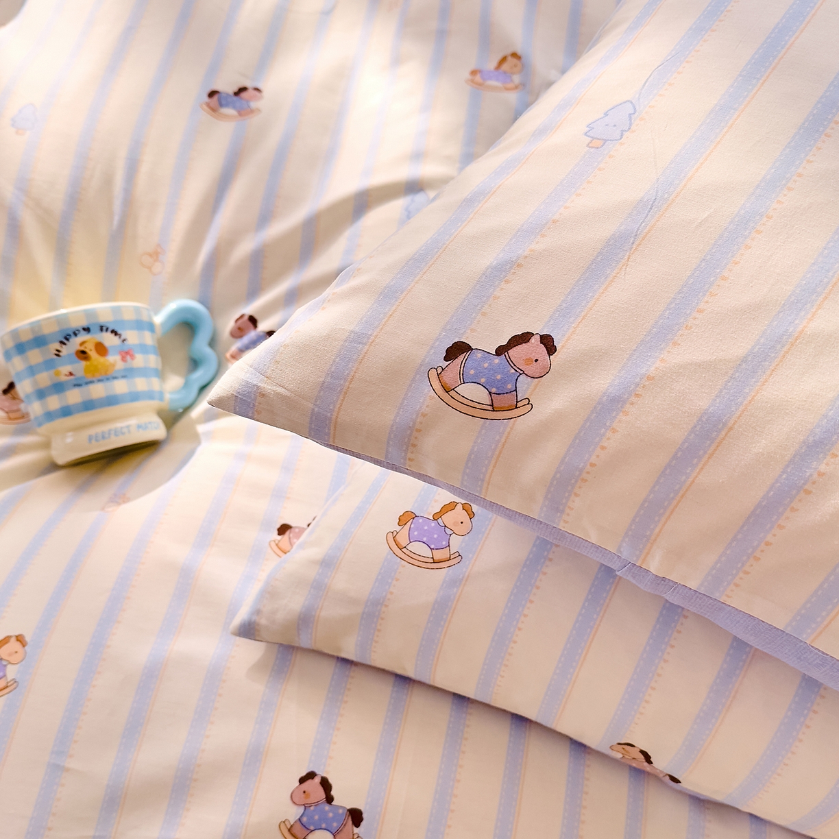 91家纺网 家纺一手货源 找家纺 DoDo 兜兜 2026年全棉纯棉可爱卡通单床单 床单单件 旋转木马之恋