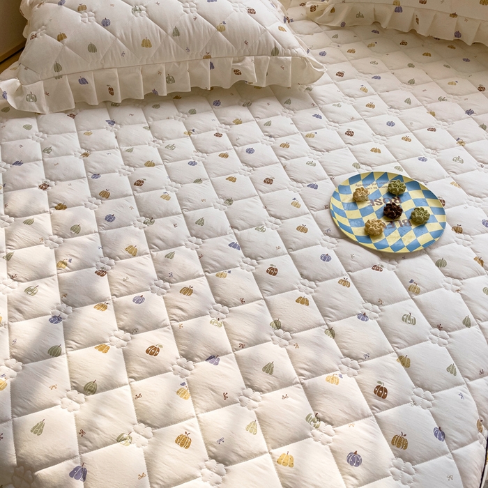 91家纺网 家纺一手货源 找家纺 优家居工厂店 2026新款精仿棉夹棉床裙四件套水洗棉韩版公主风花边床裙被套直播外贸定制 贝贝南瓜